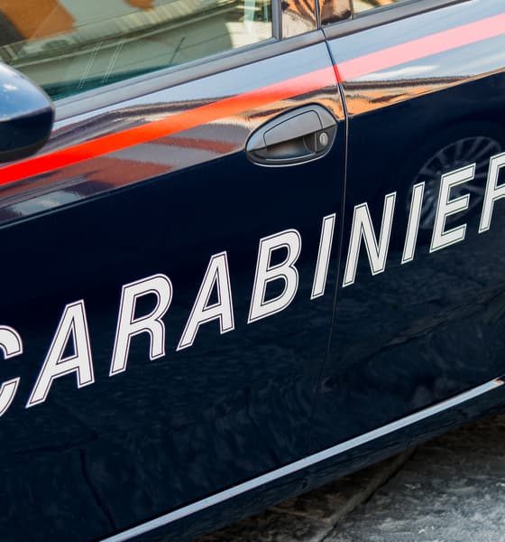 FIUMICINO | Incendiò un’auto a Torrimpietra: denunciato un 21enne di Ladispoli