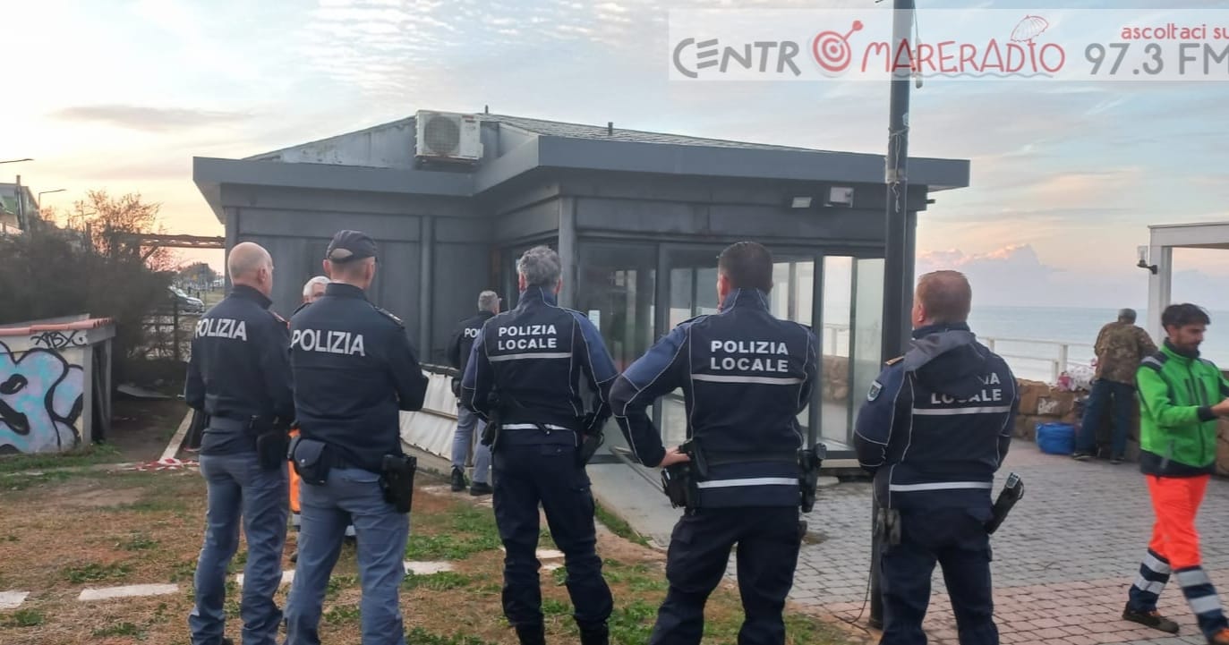 LADISPOLI | Sgomberato il chiosco a Marina di Palo, si lavora per un progetto sociale e la riapertura